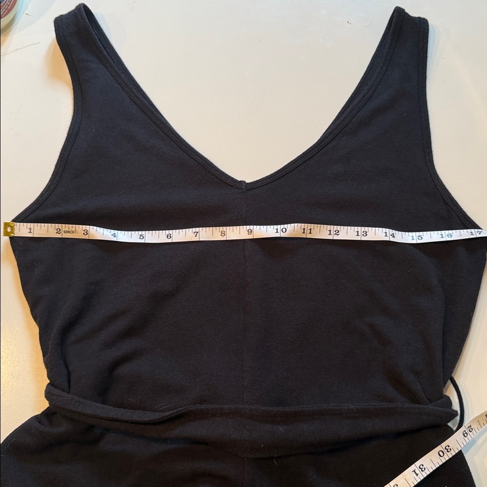 Smash & Tess  V-Neck The Lakeside Romper Jumpsuit Size M Black - Picture 9 of 10